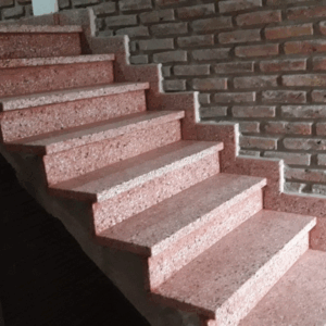 Escaleras revestidas en marmol reconstituido